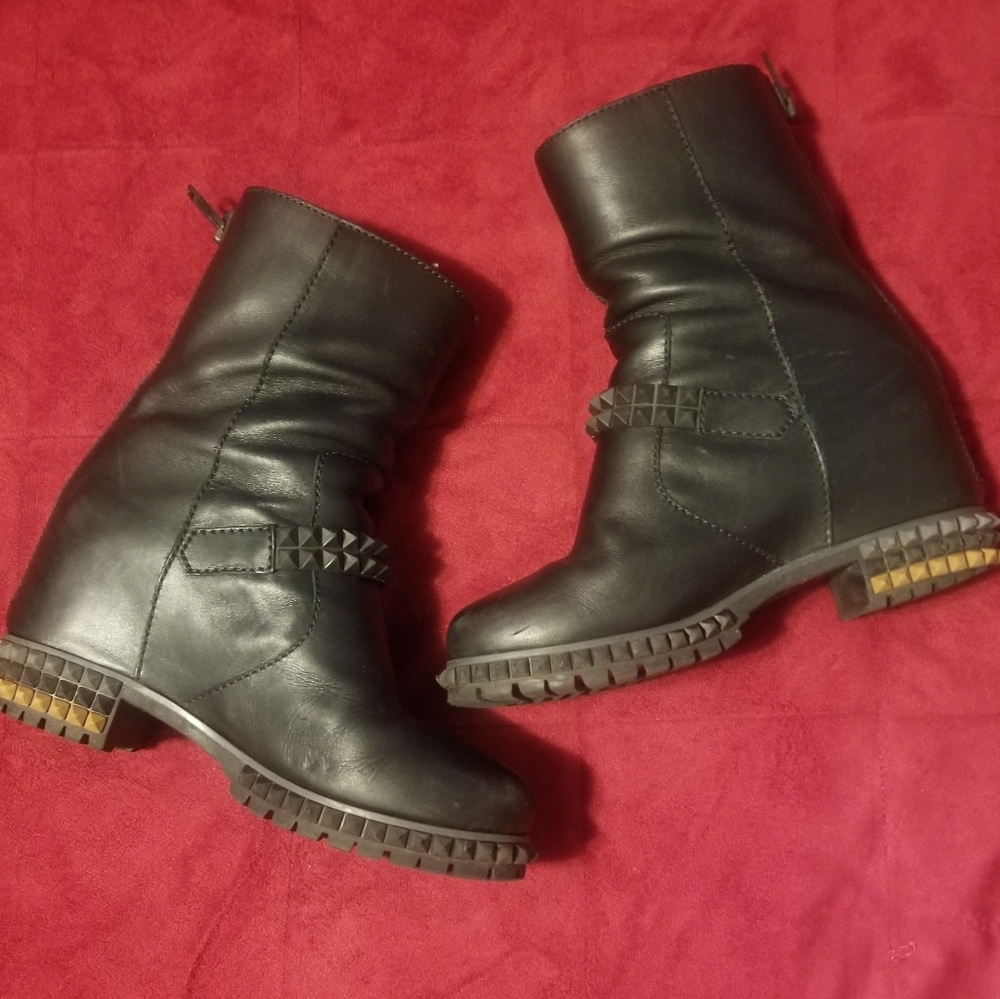 BLack FENDI black leather winter ankle boots Size 36 1/2 - Picture 3 of 10